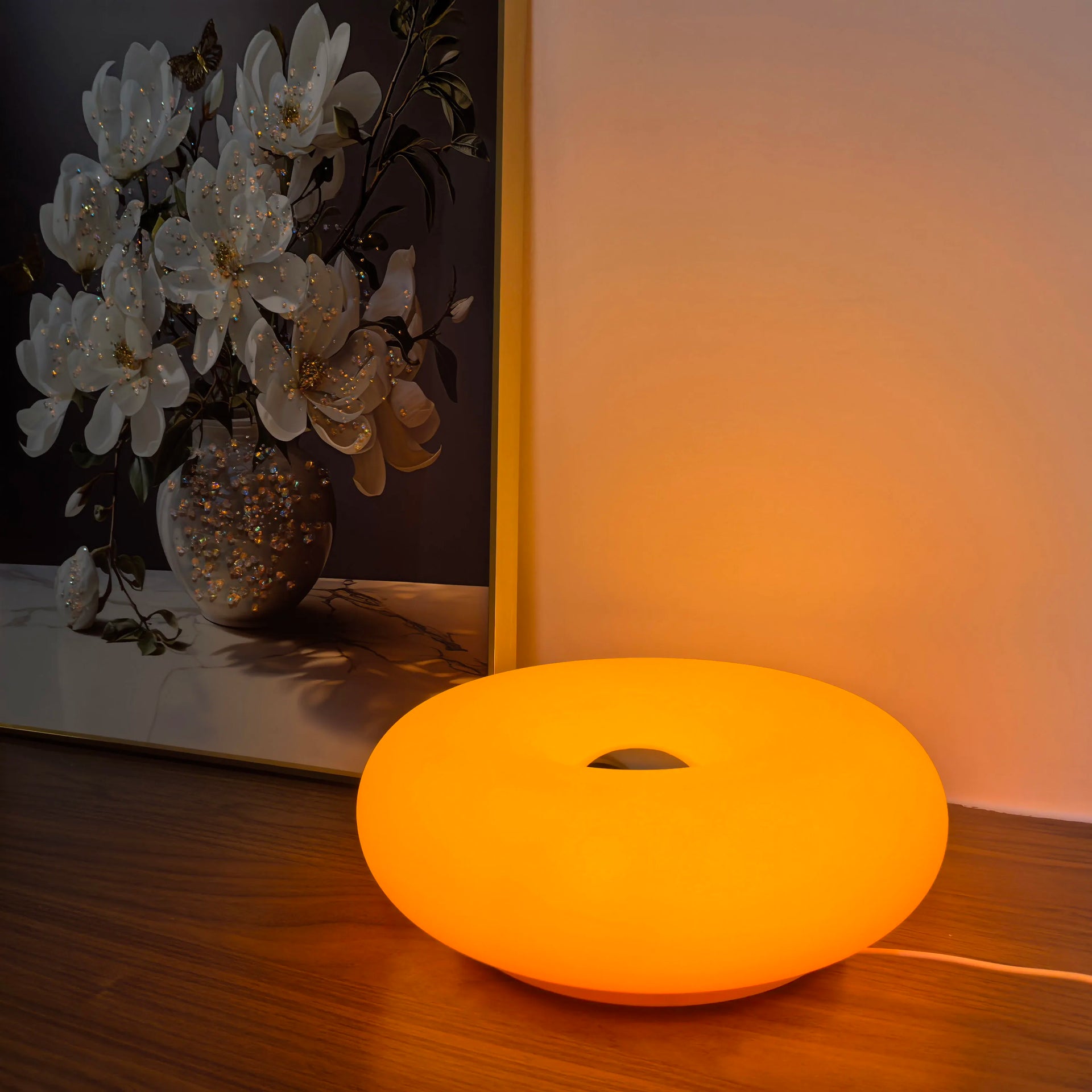 Luminária de Mesa Donut — Design Minimalista com Controle Touch (RGB ou Laranja Vintage)